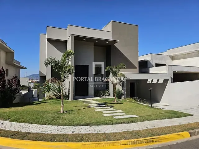 Casa com 328m² 3 quartos e 4 banheiros, à venda, no bairro Condomínio Villa Real de Bragança em Bragança Paulista