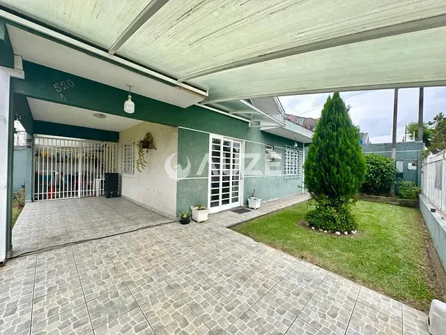 Casa com 73m² 3 quartos e 1 banheiro, à venda, no bairro Pinheirinho em Curitiba