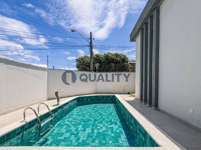 Casa com 360m² 4 quartos e 3 banheiros, à venda, no bairro Amadeu Furtado em Fortaleza
