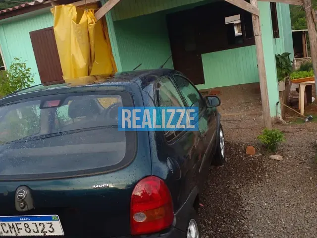 Casa com 200m² 2 quartos e 1 banheiro, à venda, no bairro Santa Lúcia em Vila Maria