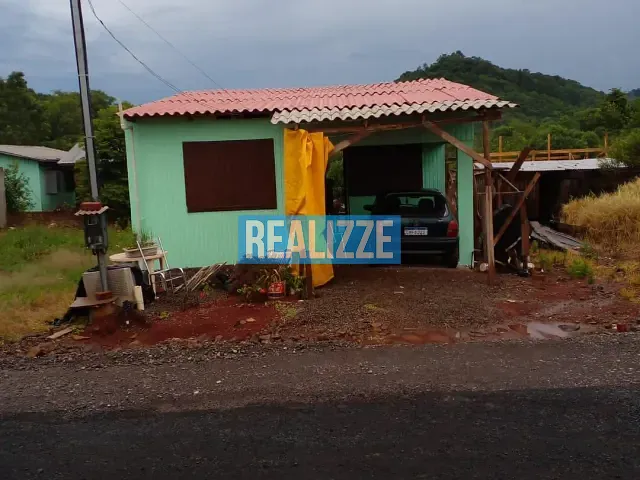 Casa com 200m² 2 quartos e 1 banheiro, à venda, no bairro Santa Lúcia em Vila Maria