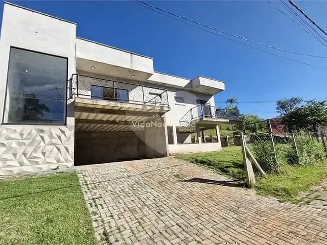 Casa com 832m² 4 quartos e 5 banheiros, à venda, no bairro Jardim Colonial em Atibaia