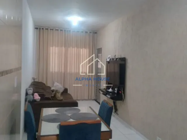 Casa 2 quartos e 1 banheiro, à venda, no bairro Araretama em Pindamonhangaba