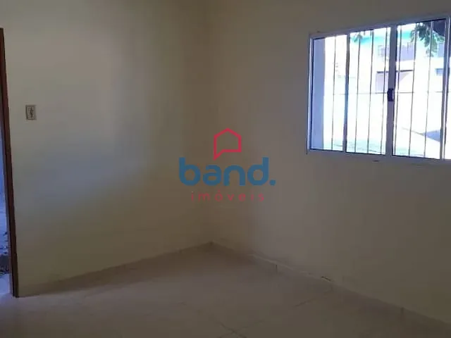 Casa com 318m² 2 quartos e 1 banheiro, à venda, no bairro Jardim Araritaguaba em Porto Feliz