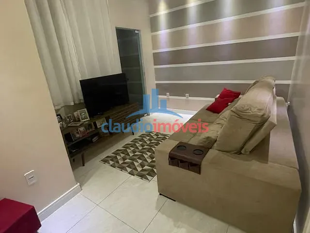 Casa 3 quartos e 3 banheiros, à venda, no bairro Cotiara em Barra Mansa
