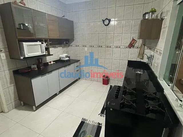 Casa 3 quartos e 3 banheiros, à venda, no bairro Cotiara em Barra Mansa