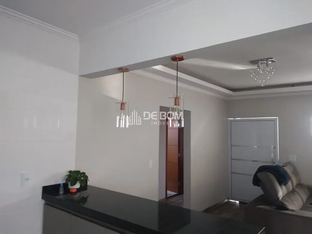 Casa, 3 quartos, 200 m² - Foto 11