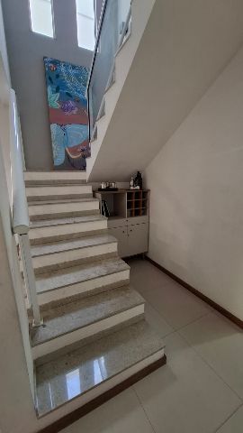 Casa com 180m² 4 quartos e 5 banheiros, à venda, no bairro Itaipu em Niterói