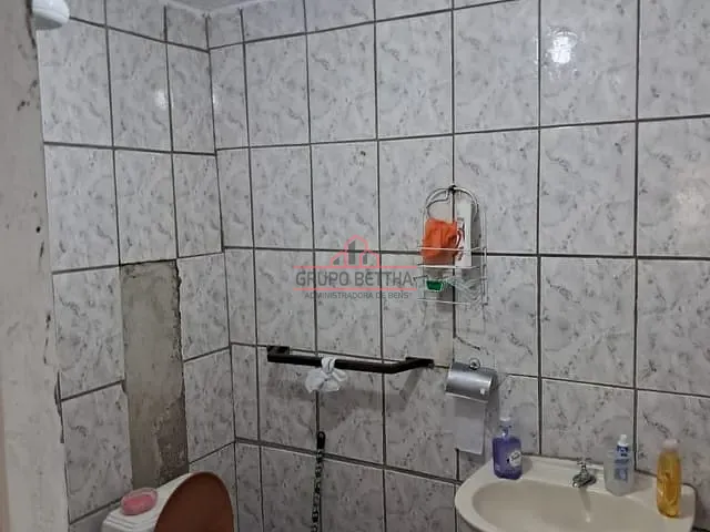 Casa com 125m² 2 quartos e 1 banheiro, à venda, no bairro Jardim Silveira em Barueri