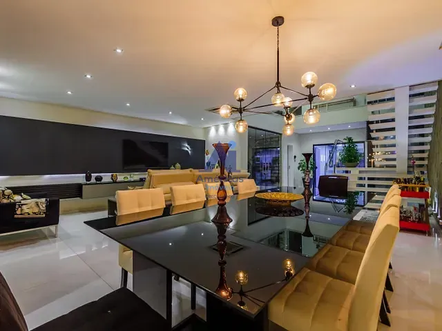 Casa com 600m² 4 quartos e 3 banheiros, à venda, no bairro Recreio dos Bandeirantes em Rio de Janeiro