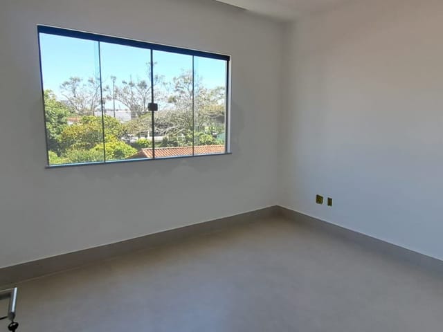 Casa 3 quartos e 4 banheiros, à venda, no bairro Costazul em Rio das Ostras