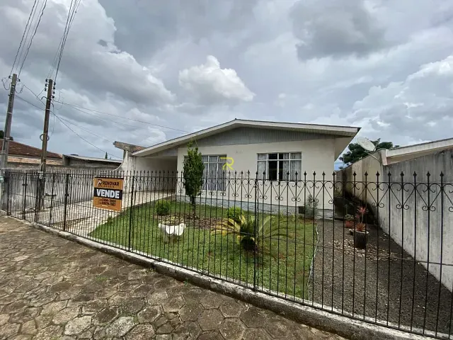 Casa com 534m², à venda, no bairro Alto Cascavel em Guarapuava