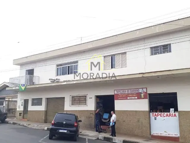 Casa com 400m² 6 quartos e 4 banheiros, à venda, no bairro Parque das Orquideas em Guaxupé