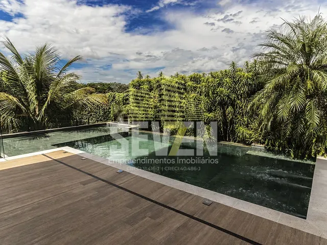 Casa com 600m² 5 quartos e 6 banheiros, à venda, no bairro Residecial Primavera em Piratininga