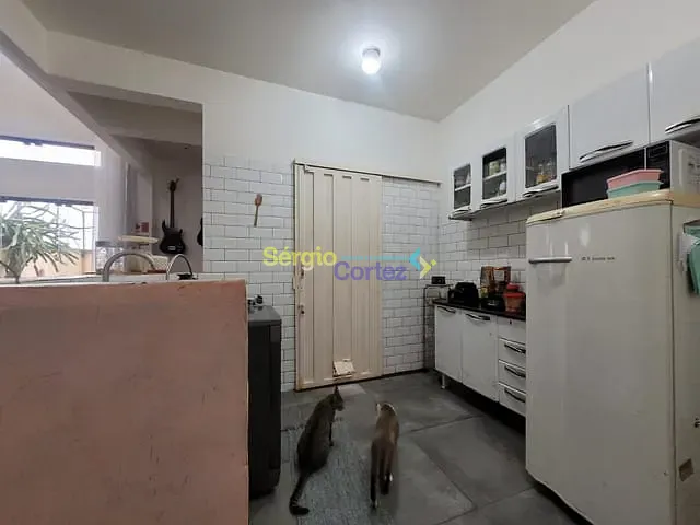 Casa 3 quartos e 1 banheiro, à venda, no bairro Heimtal em Londrina