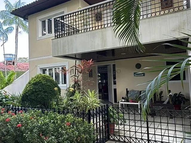 Casa com 220m² 4 quartos e 4 banheiros, à venda, no bairro Poço em Recife