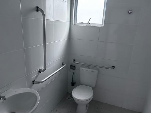 Casa com 210m² 2 quartos e 4 banheiros, à venda, no bairro Porto em Pelotas