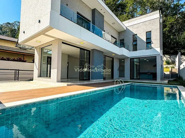 Casa com 600m² 2 quartos e 3 banheiros, à venda, no bairro Condominio Quintas da Boa Vista em Atibaia
