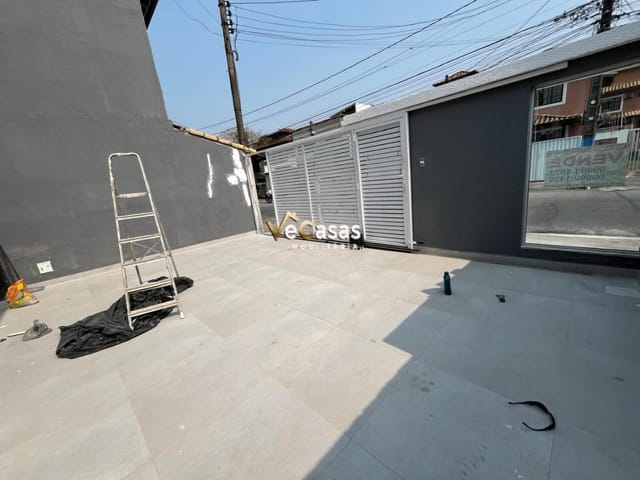 Casa com 90m² 3 quartos e 3 banheiros, à venda ou para alugar, no bairro Jardim Mariléa em Rio das Ostras