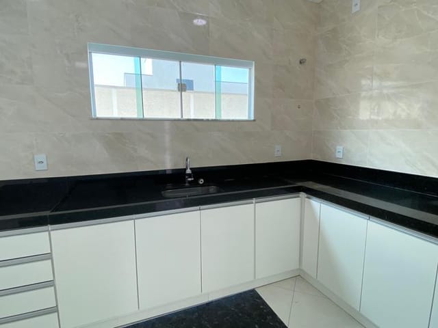 Casa com 210m² 3 quartos e 2 banheiros, à venda, no bairro Guriri em Cabo Frio