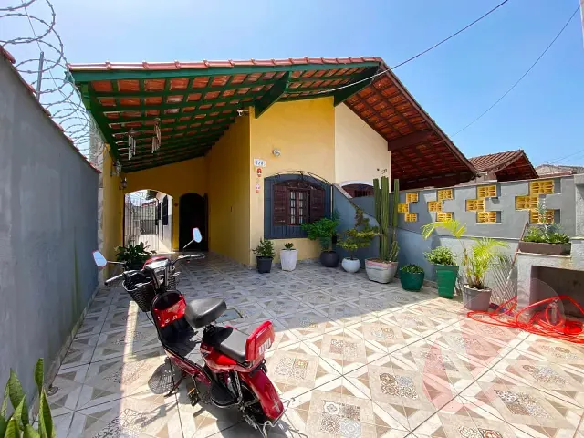 Casa com 125m² 2 quartos e 1 banheiro, à venda, no bairro Jardim Imperador em Praia Grande