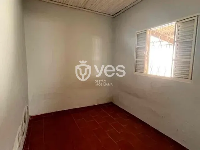 Casa 4 quartos e 1 banheiro, à venda, no bairro Vila Padre Alaor em Araxá