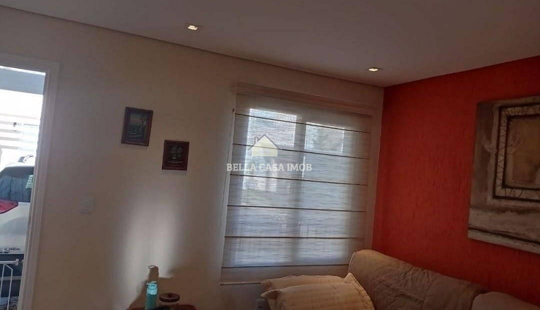Casa à venda com 3 quartos, 94m² - Foto 4