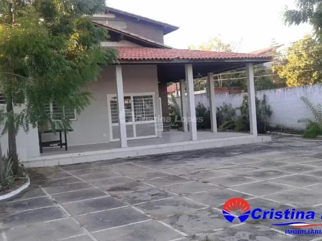 Casa com 880m², à venda, no bairro Fátima em Teresina