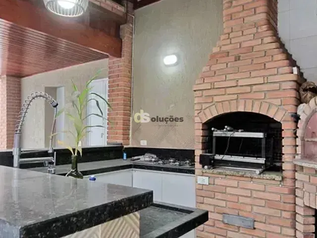 Casa 5 quartos e 4 banheiros, à venda, no bairro Santana em São Paulo