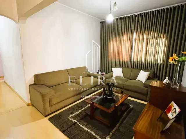 Casa com 300m² 3 quartos e 3 banheiros, à venda, no bairro Vila Bertini em Americana