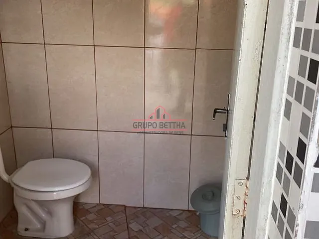 Casa com 300m² 3 quartos e 2 banheiros, à venda, no bairro Parque Nova Jandira em Jandira