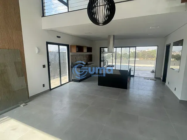 Casa com 348m² 3 quartos e 5 banheiros, à venda, no bairro Condomínio Villa Real de Bragança em Bragança Paulista