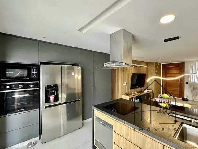 Casa com 191m² 4 quartos e 3 banheiros, à venda, no bairro Parque Rincão em Cotia