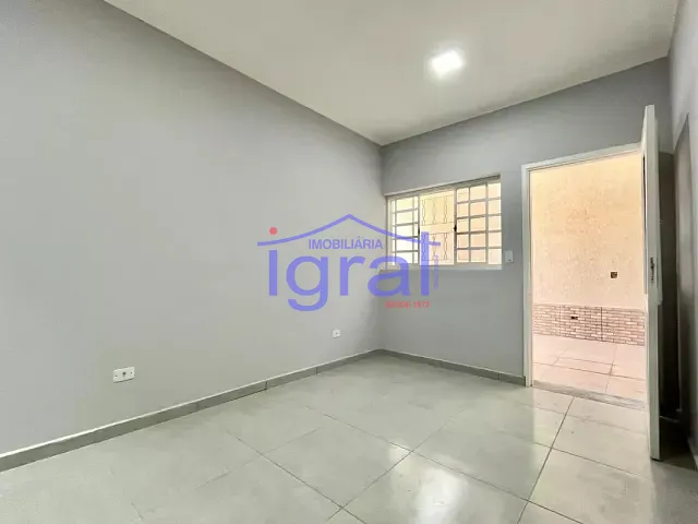 Casa com 354m² 6 quartos e 6 banheiros, à venda, no bairro Saúde em São Paulo