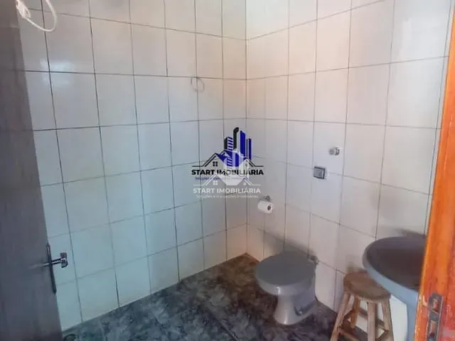 Casa com 324m², à venda, no bairro Palmeiras em Pederneiras