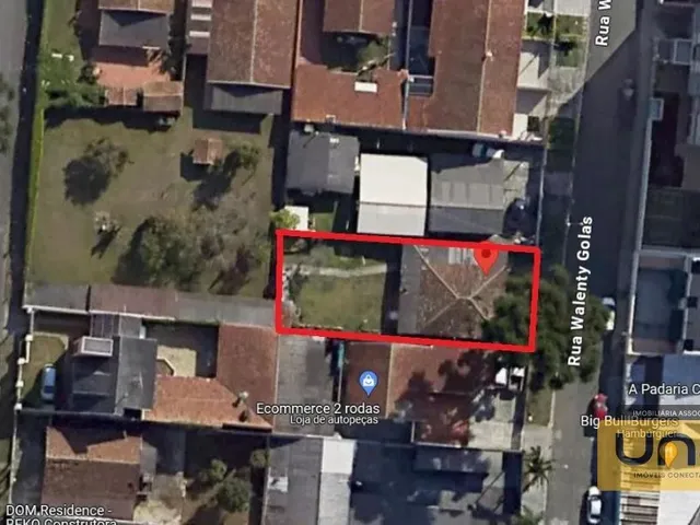 Casa com 360m² 3 quartos e 1 banheiro, à venda, no bairro Campo Comprido em Curitiba