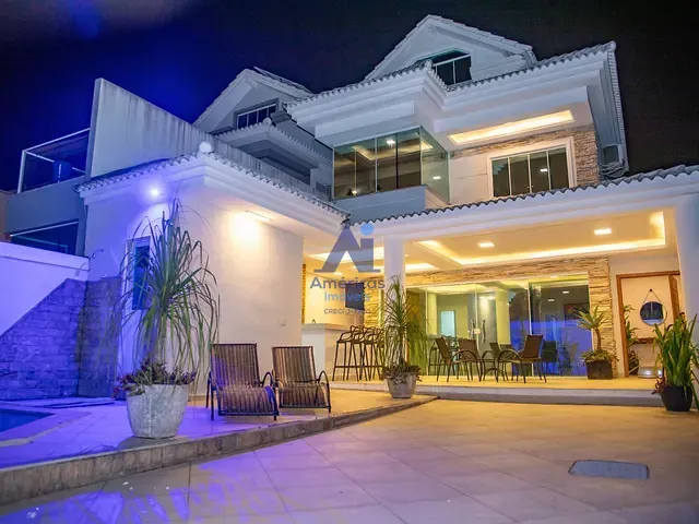 Casa com 340m² 5 quartos e 7 banheiros, à venda, no bairro Recreio dos Bandeirantes em Rio de Janeiro