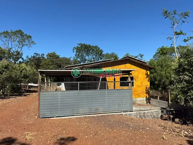 Casa 2 quartos e 1 banheiro, à venda, no bairro Zona Rural em Canarana