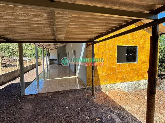 Casa 2 quartos e 1 banheiro, à venda, no bairro Zona Rural em Canarana