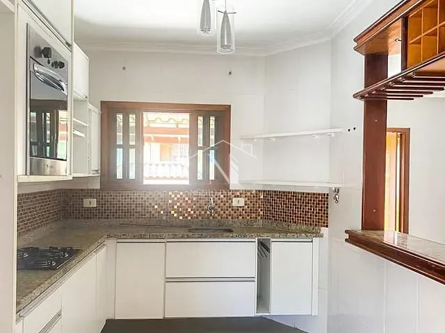 Casa com 585m² 2 quartos e 2 banheiros, à venda, no bairro Inoã (Inoã) em Maricá