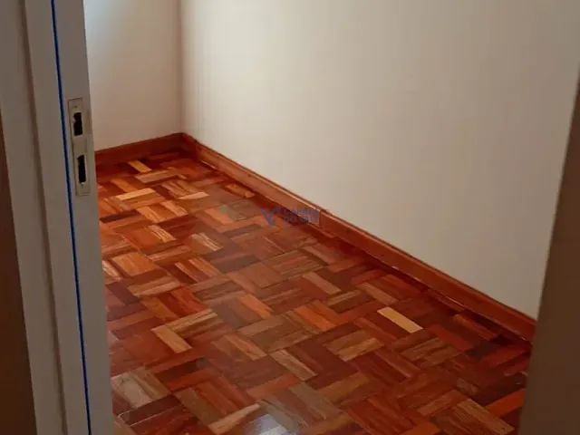 Casa com 125m² 2 quartos e 2 banheiros, à venda, no bairro Jardim das Indústrias em São José dos Campos
