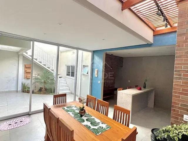 Casa 3 quartos e 2 banheiros, à venda, no bairro Jardim São Bento em Poços de Caldas