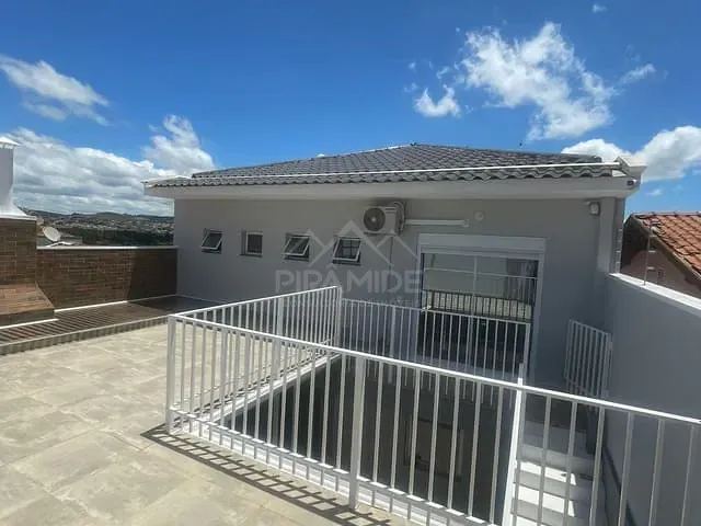 Casa 3 quartos e 2 banheiros, à venda, no bairro Jardim São Bento em Poços de Caldas