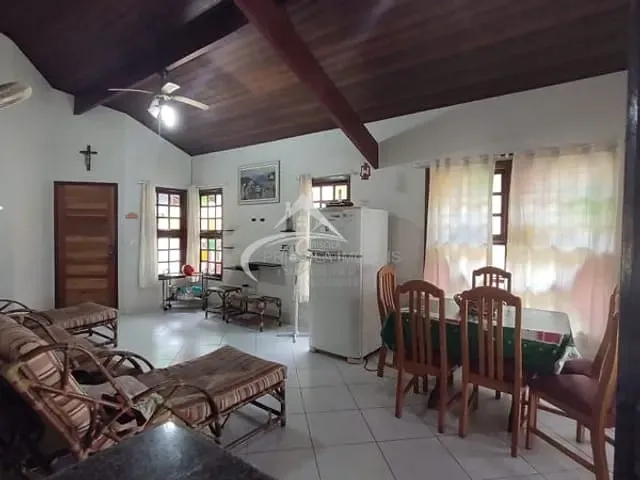 Casa com 504m² 3 quartos e 3 banheiros, à venda, no bairro Morada da Praia em Bertioga
