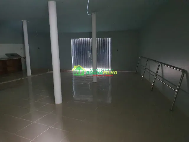 Casa com 570m², à venda, no bairro Fátima em Teresina