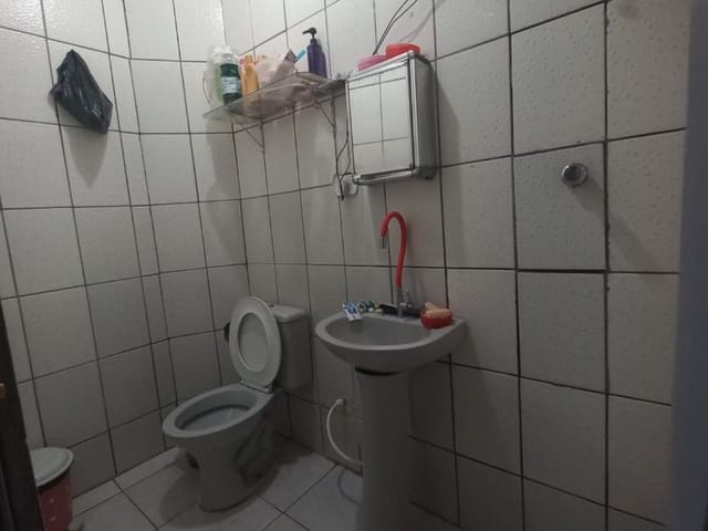 Casa com 79m² 4 quartos e 2 banheiros, à venda, no bairro Centro em Arapiraca