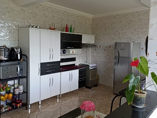 Casa 5 quartos e 2 banheiros, à venda, no bairro União em Belo Horizonte