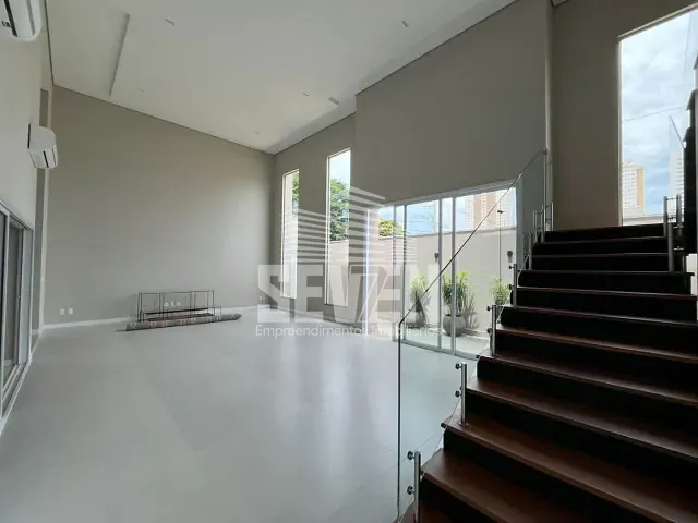 Casa com 450m² 4 quartos e 7 banheiros, à venda, no bairro Vila Aviação em Bauru