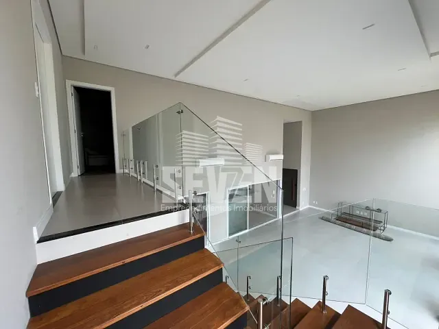 Casa com 450m² 4 quartos e 7 banheiros, à venda, no bairro Vila Aviação em Bauru