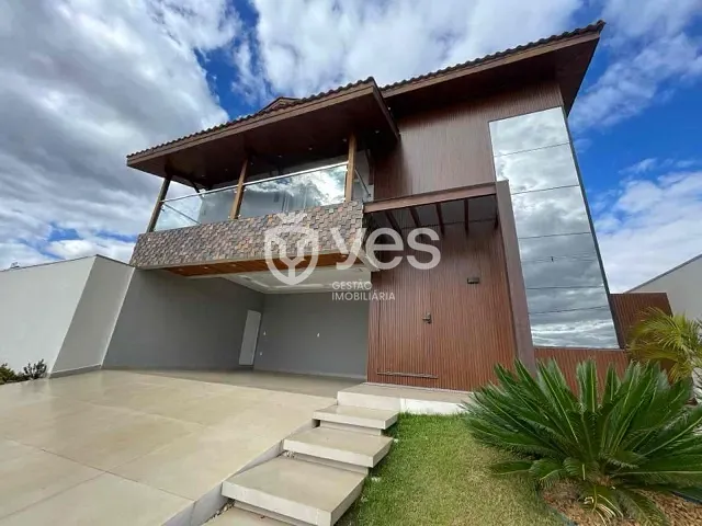 Casa com 449m² 4 quartos e 4 banheiros, à venda, no bairro Loteamento Villa das Artes em Araxá